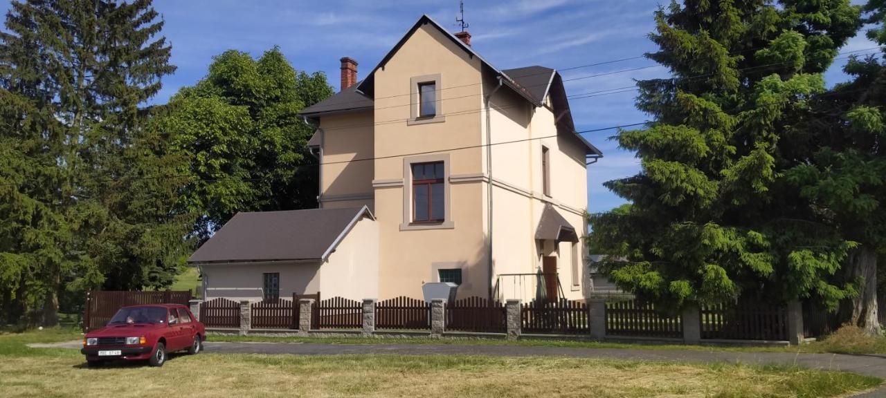 Sulcburg Apartment Cetenov Luaran gambar